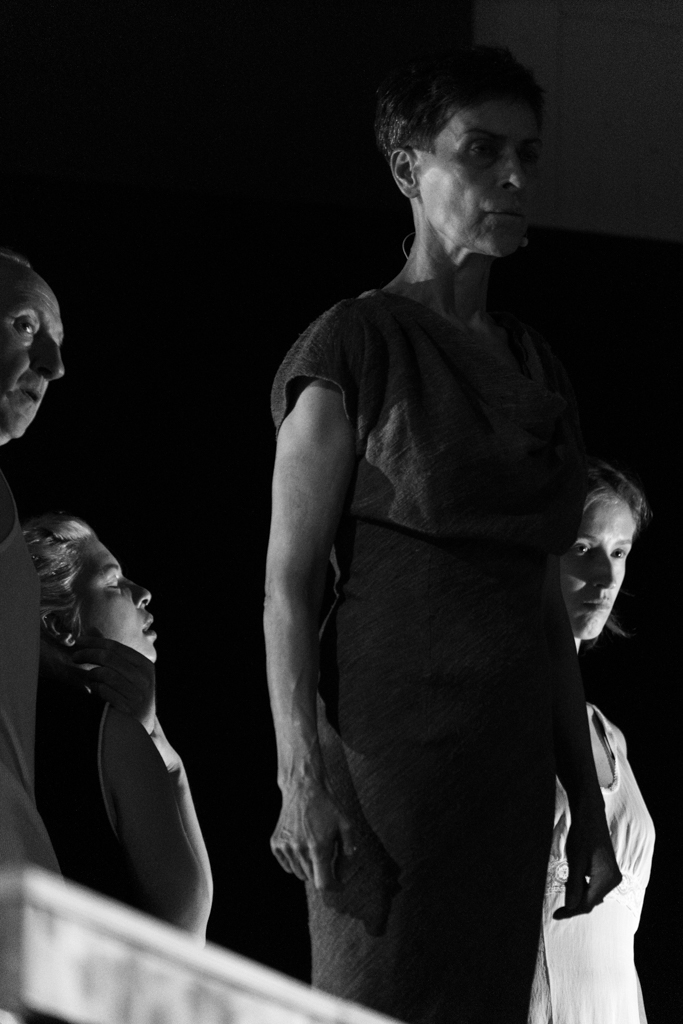 ORESTEJA – próby: Cezary Kosiński, Ewa Bukała, Danuta Stenka, Hanna Wojtóściszyn. Fot. Mariia Shulga